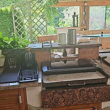 Lepa Lopa Resort Стаховица Экстерьер фото