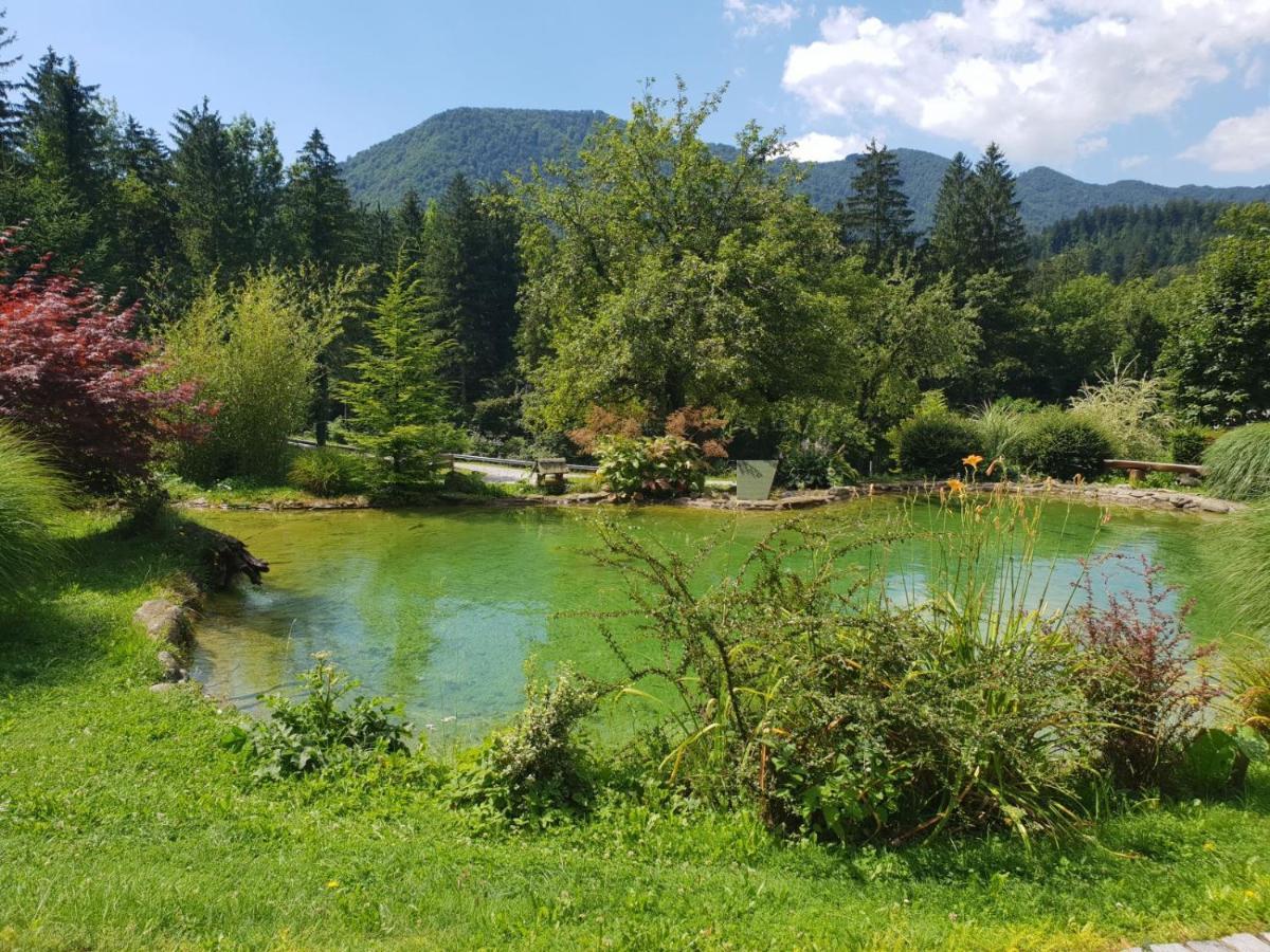 Lepa Lopa Resort Стаховица Экстерьер фото