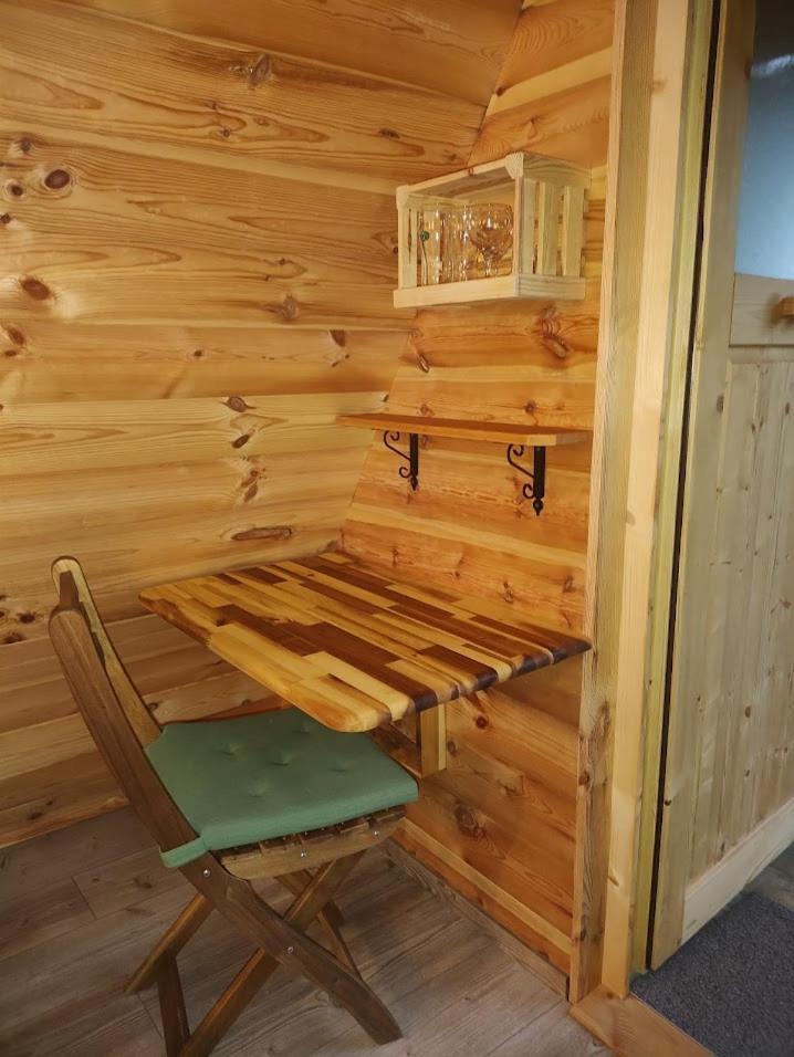 Lepa Lopa Resort Стаховица Экстерьер фото