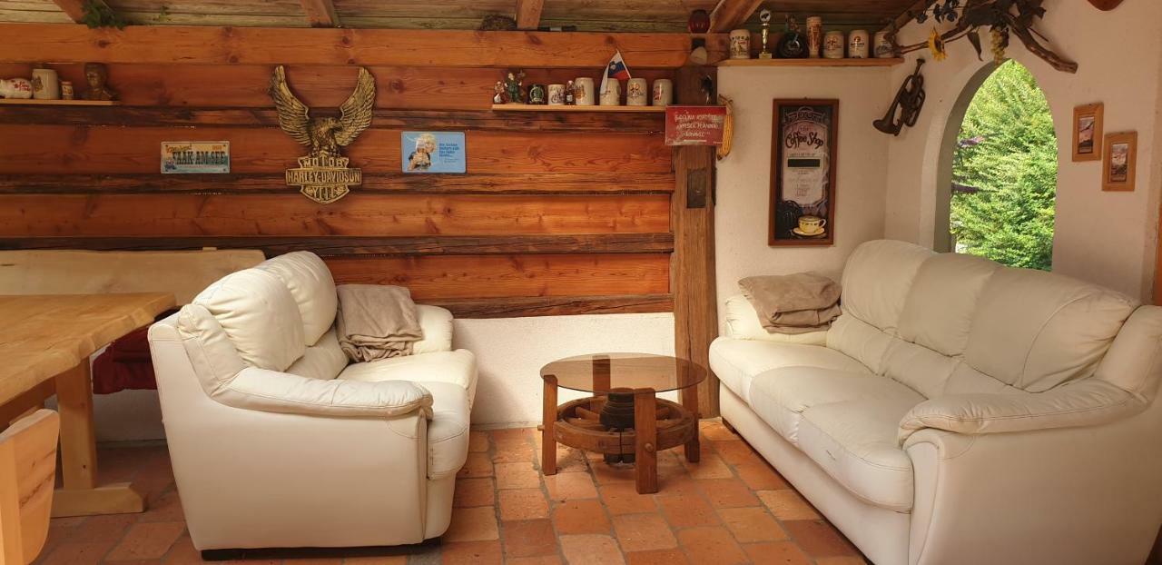 Lepa Lopa Resort Стаховица Экстерьер фото